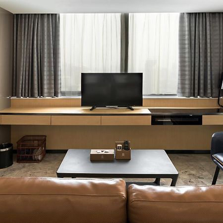 Pengman Beijing Rd. A-Mall Apartment Kanton Exterior foto